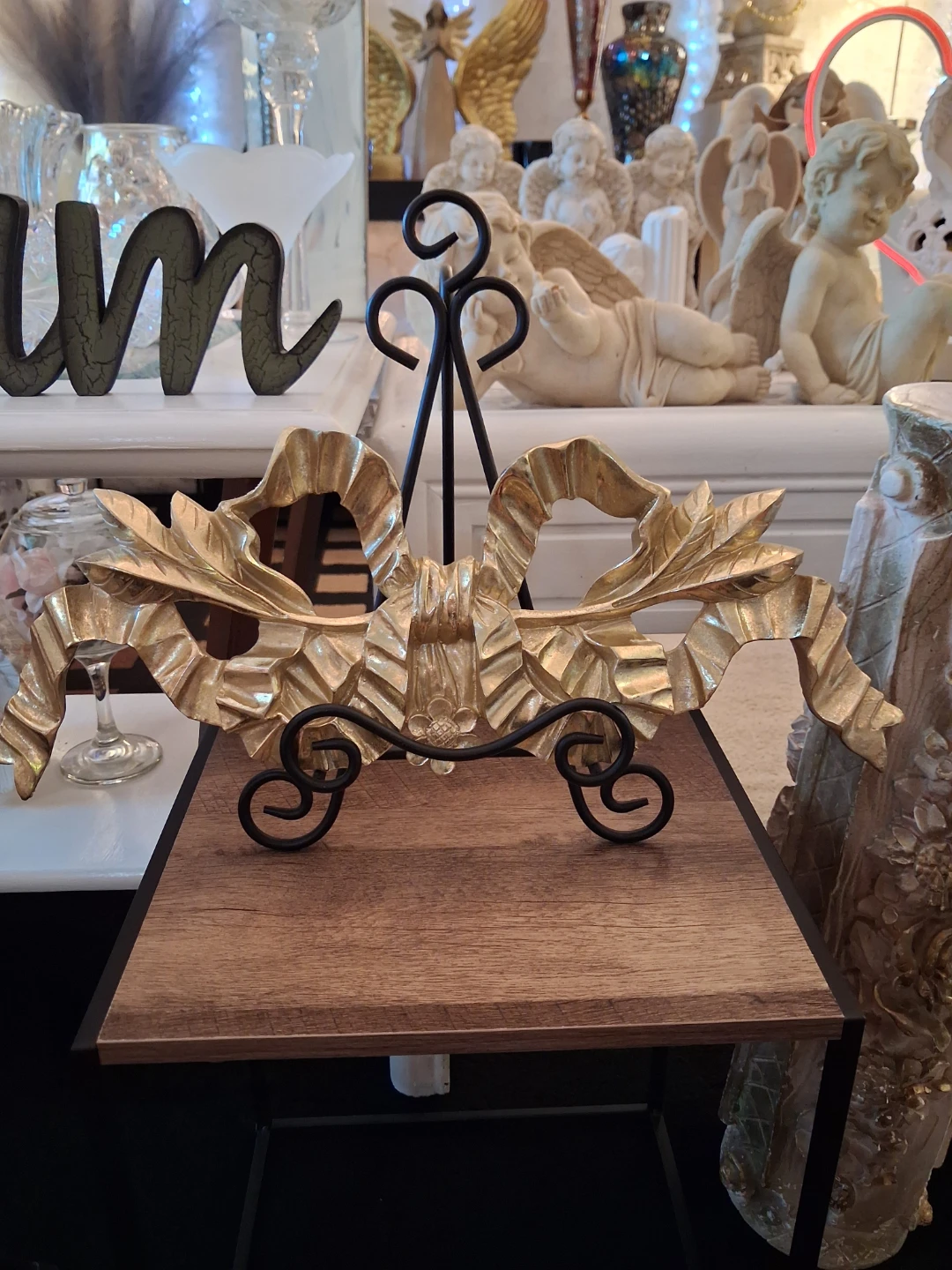 Decor Pieces - photo 2