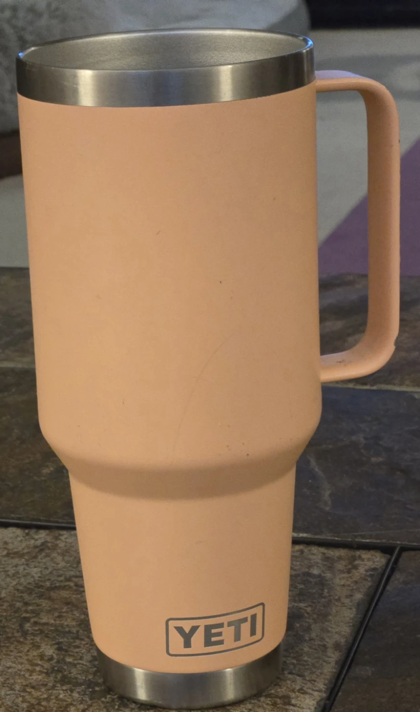 YETI 30oz. Rambler Straw Mug with Lid and straw. Peach. EUC. - photo 3