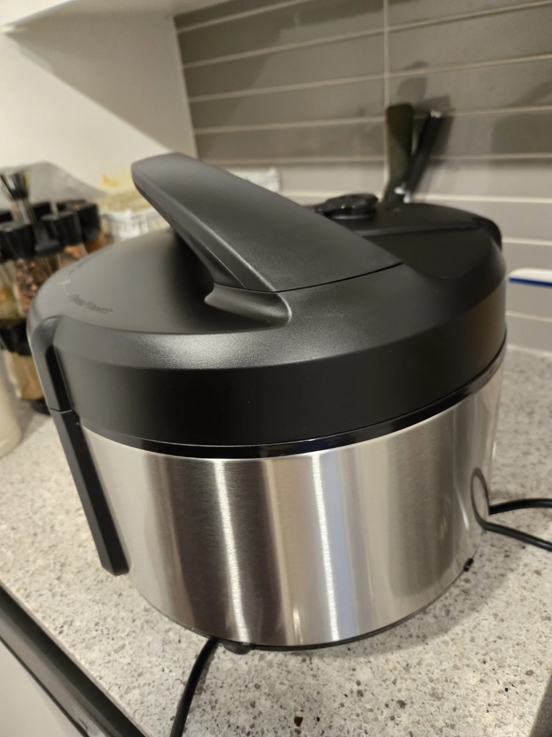 Starfrit The Rock 8L Electric Pressure Cooker – Like New - photo 5
