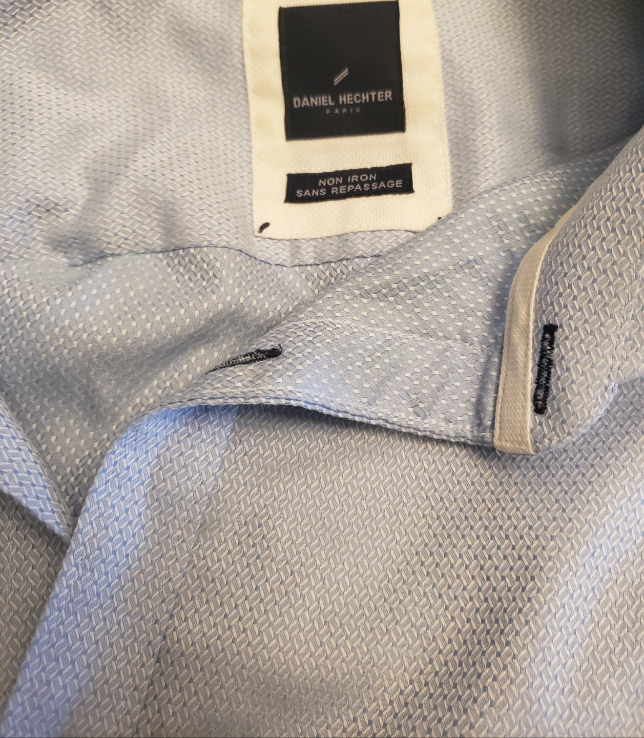 $25 Brand Bundle of Men's Dress Shirts. - photo 4