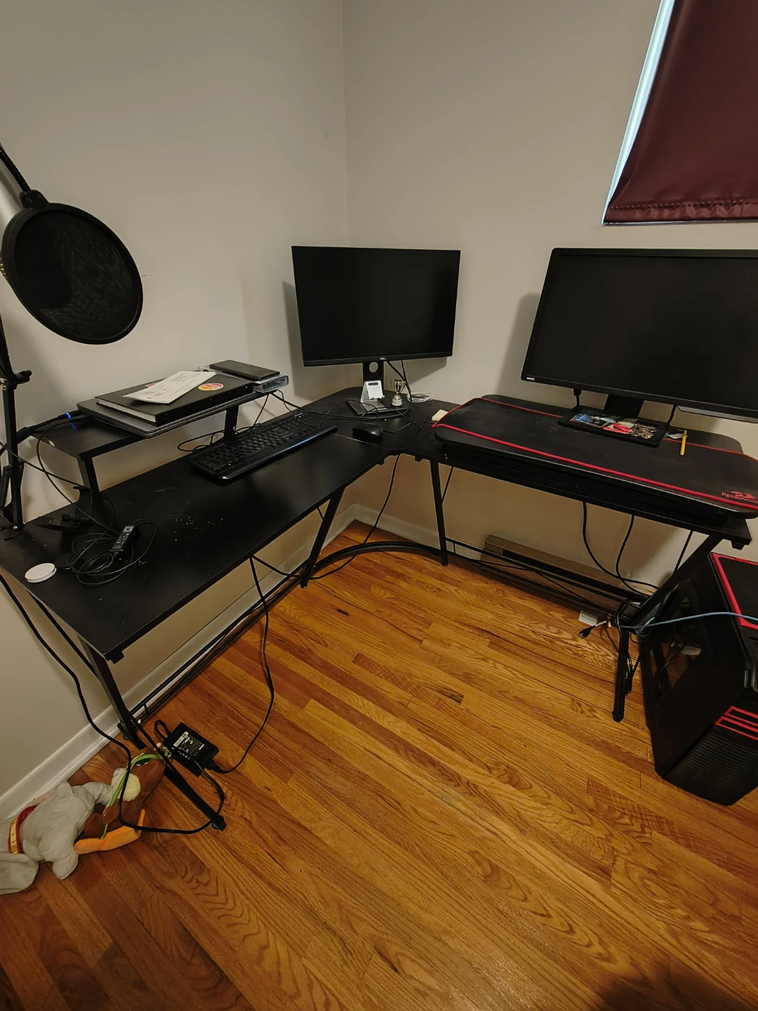 Black L-Shaped Computer Desk
