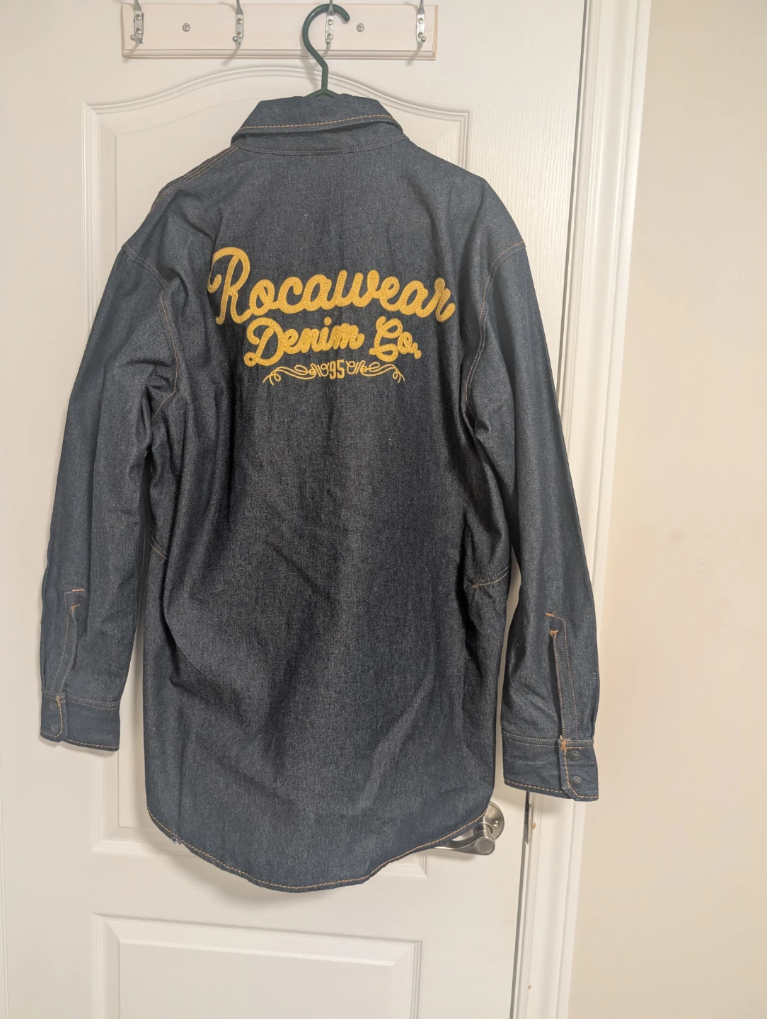 Rocawear Denim Button-Up Shirt & Jeans Set - photo 3