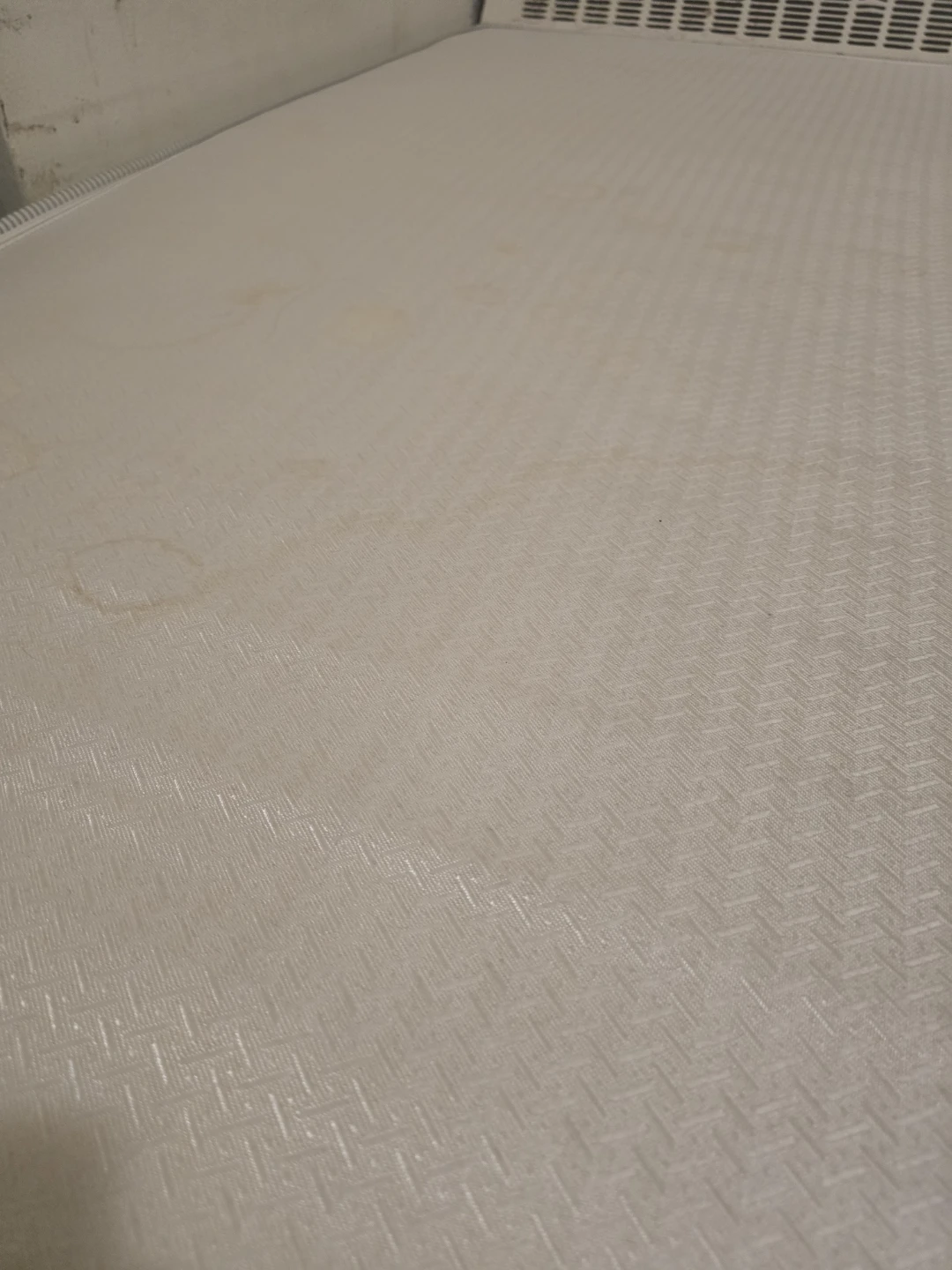 Used Mattress double - photo 2