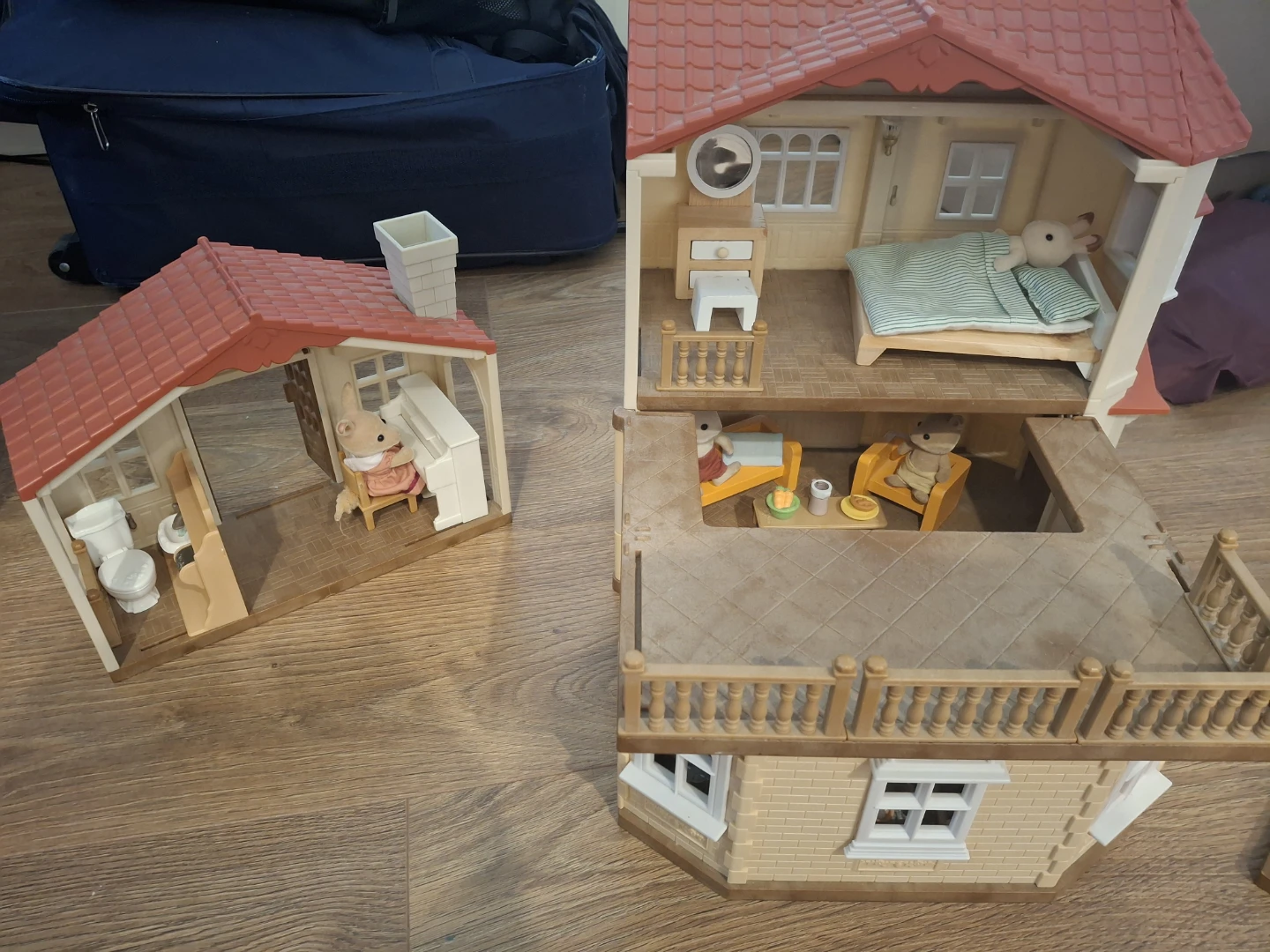Sylvanian Families Dollhouse with Accessories - photo 2