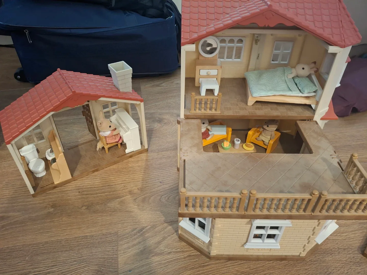 Sylvanian Families Dollhouse with Accessories - photo 2