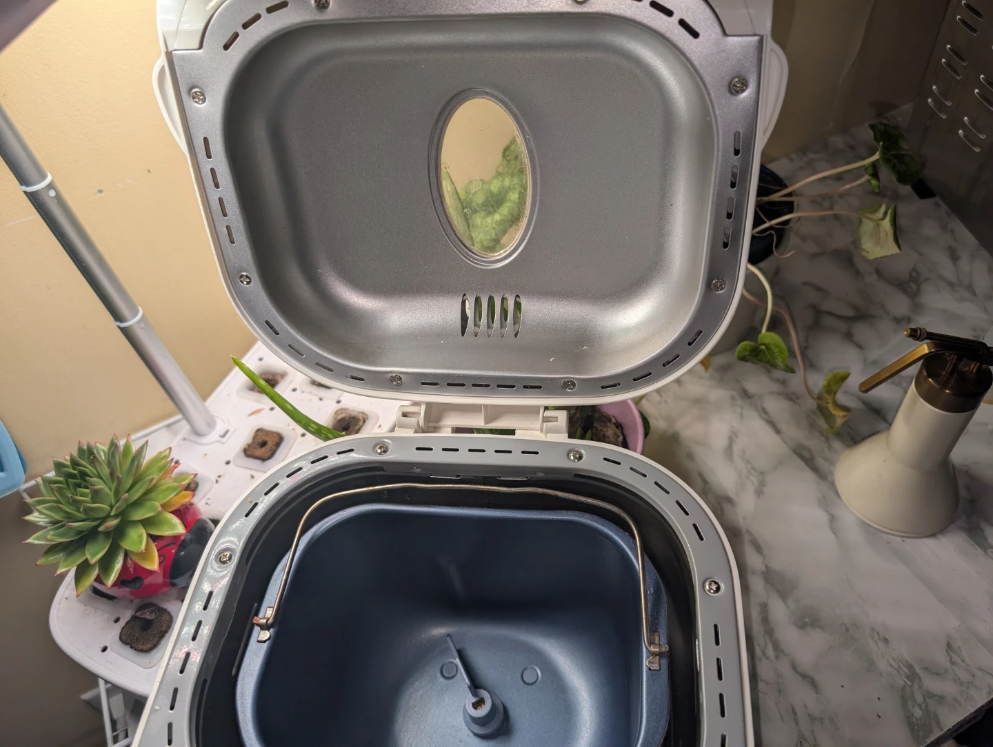 Sunbeam 2-LB Gluten-Free Breadmaker - photo 4
