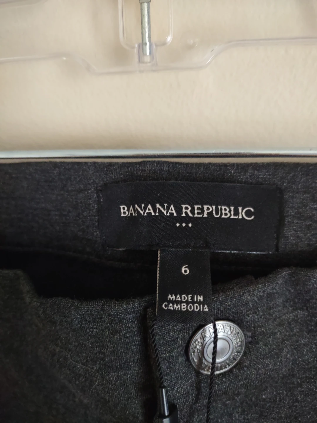 Banana Republic Grey Premium Ponte Legging Pants Size 6 - photo 2