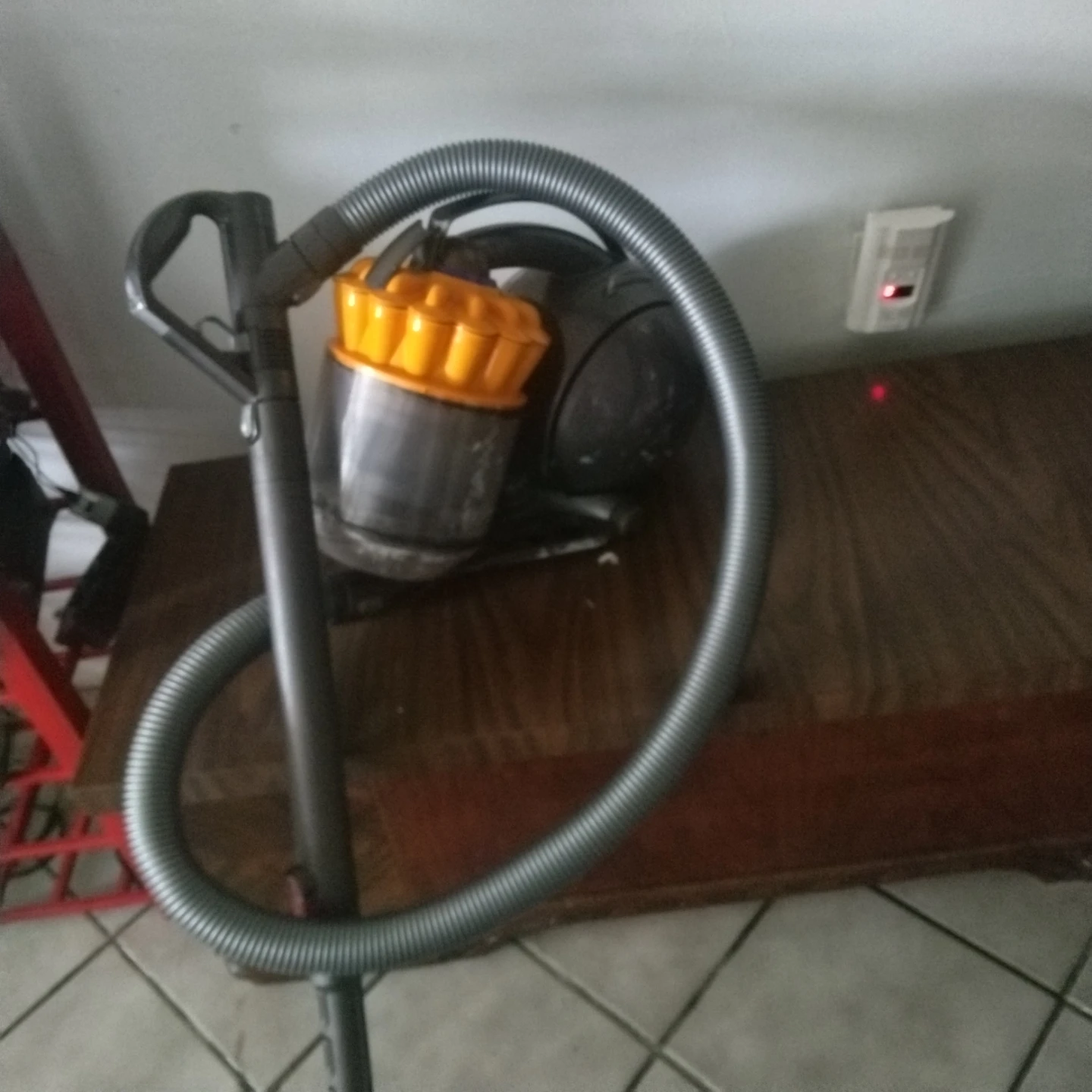 Dyson Ball Vacuum Cleaner - photo 4