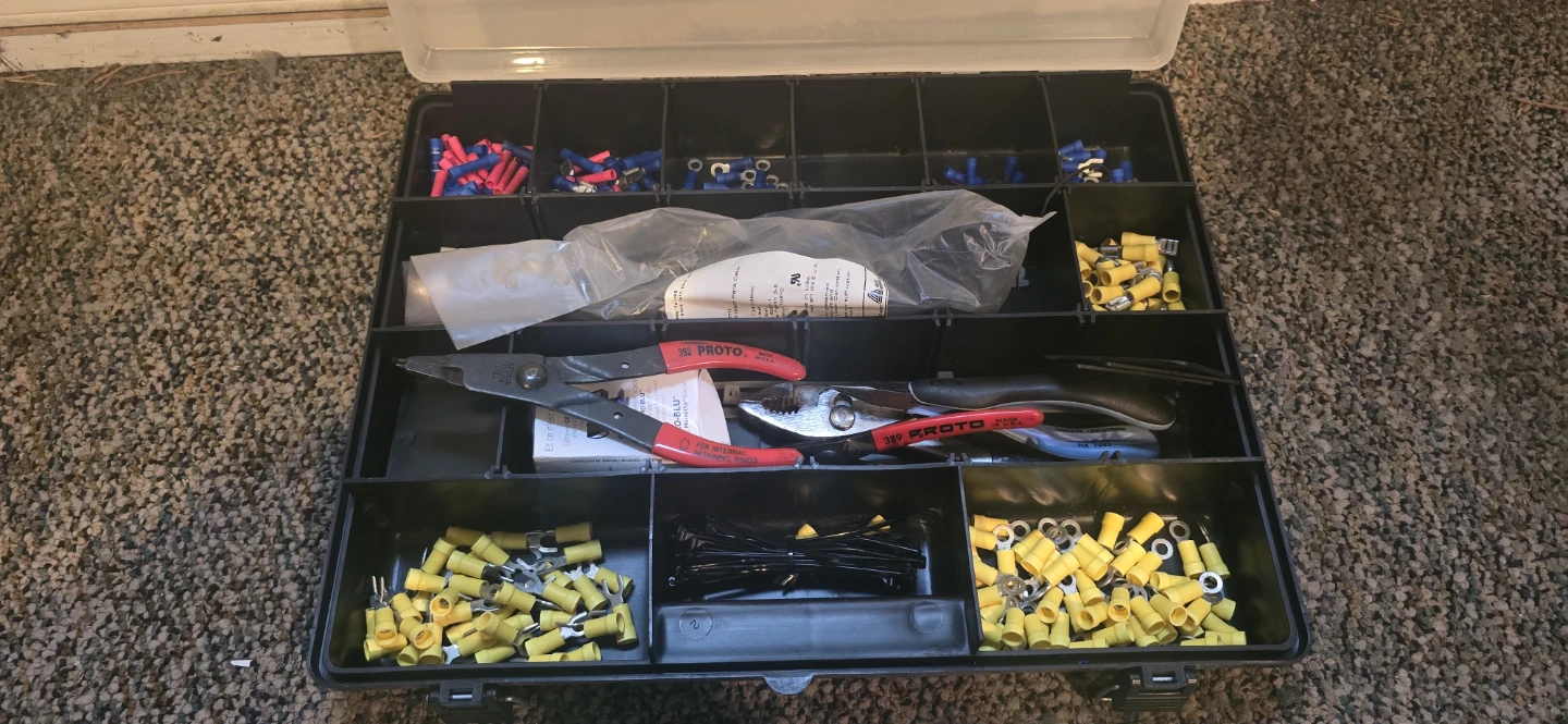 Burndy Electrical Connector Kit - photo 2
