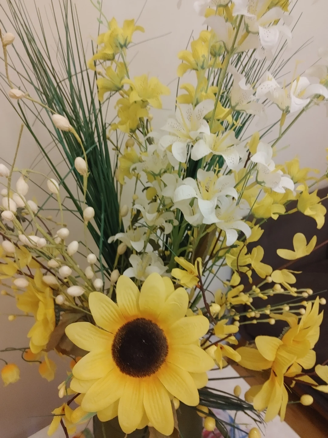 Artificial Sunflower and Lily with  Antique vase - photo 4