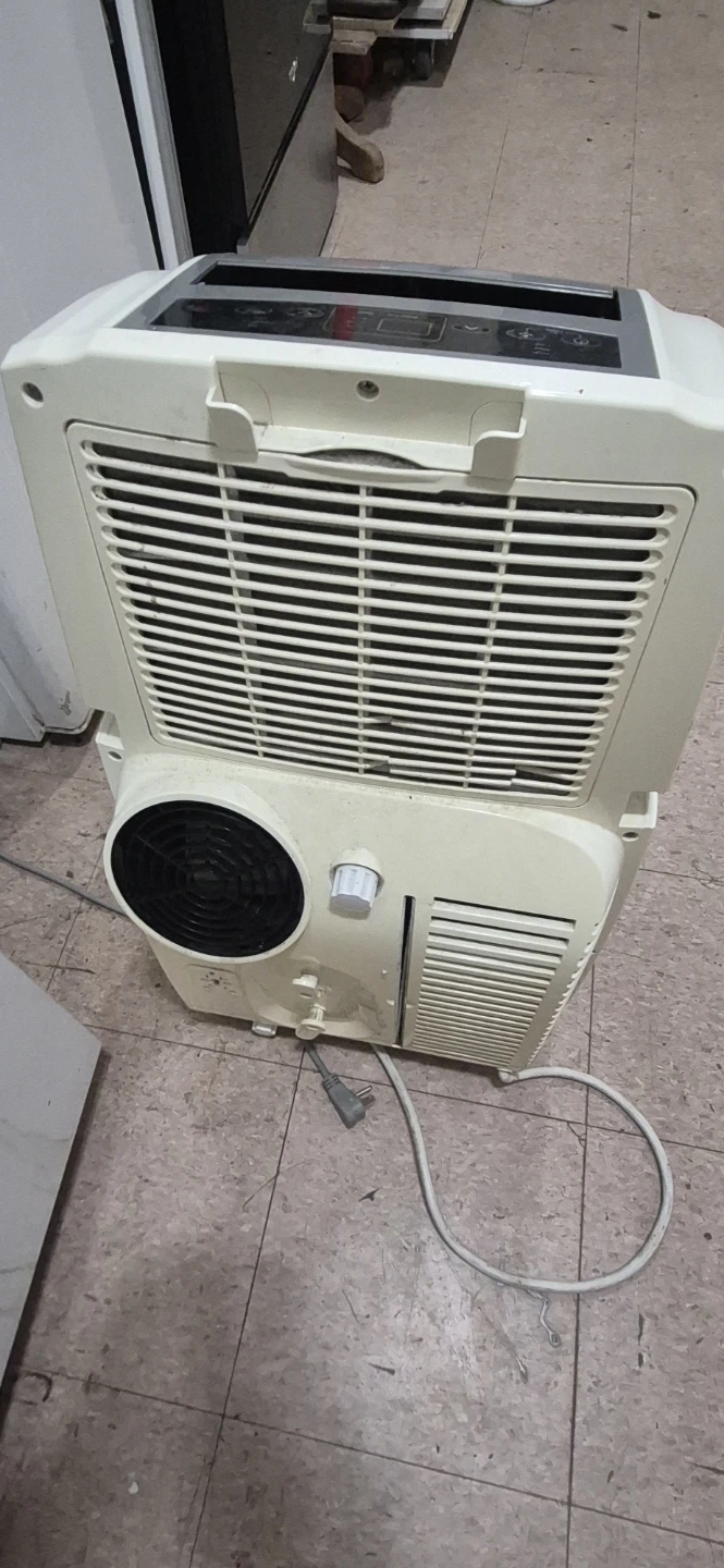 Haier Portable Air Conditioner - photo 4