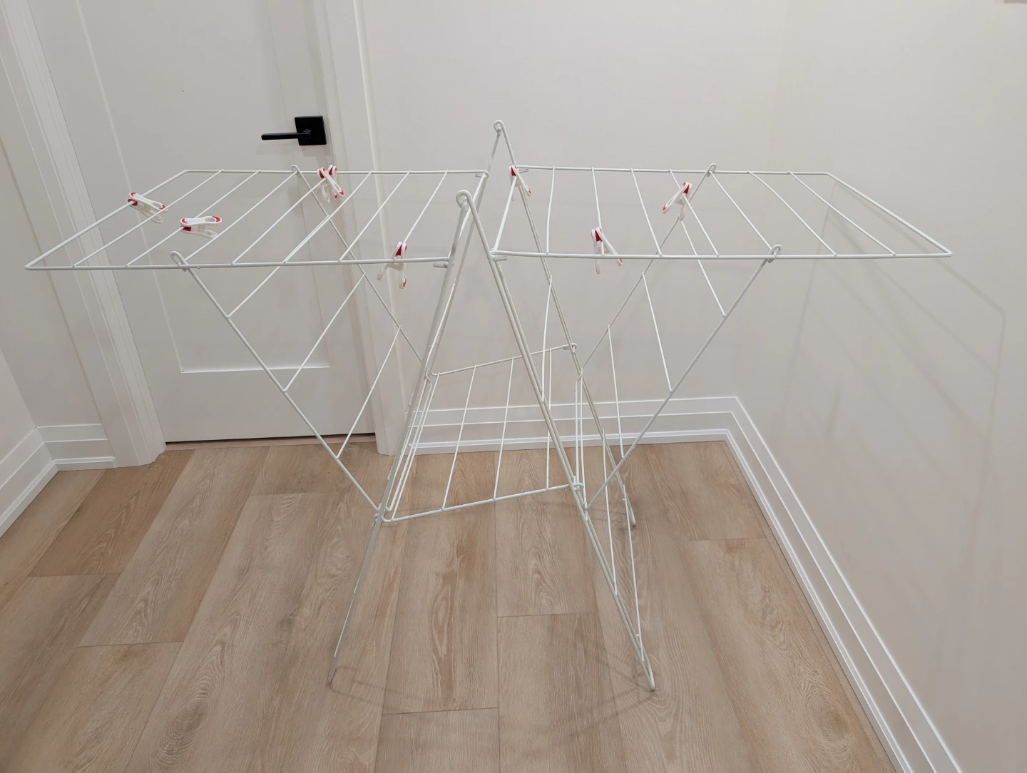 Ikea White Foldable Drying Rack with Clips - photo 2