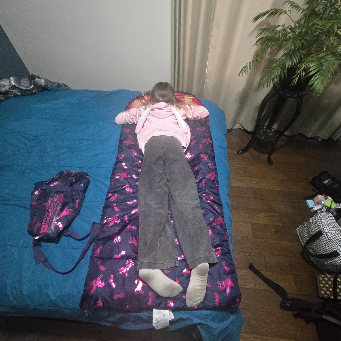 Woods Kids Sleeping Bag rated for 10° - photo 2