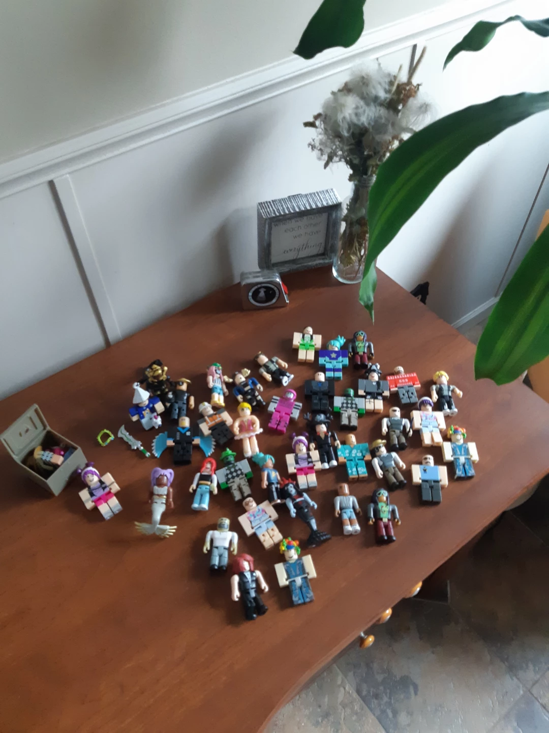 Roblox character bundle - photo 3