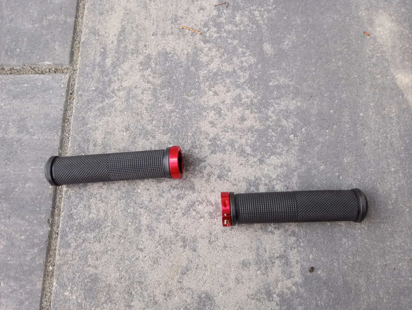 Bike Handlebar Grips with Red Caps - photo 2