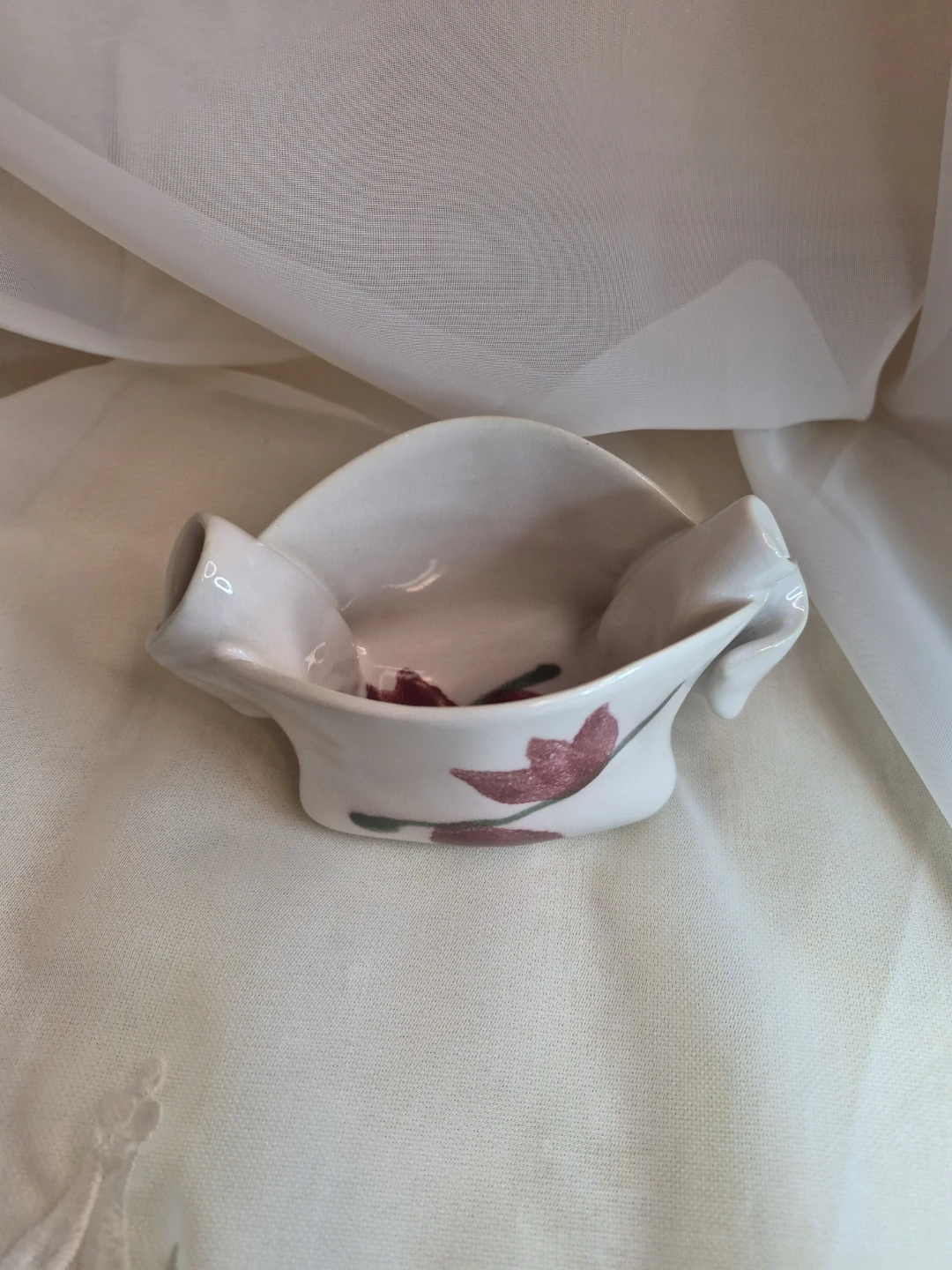 Vintage Hilborn Pottery White Pink Tulip Floral - photo 3