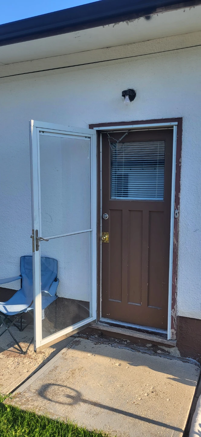 Window and door installation 🙂