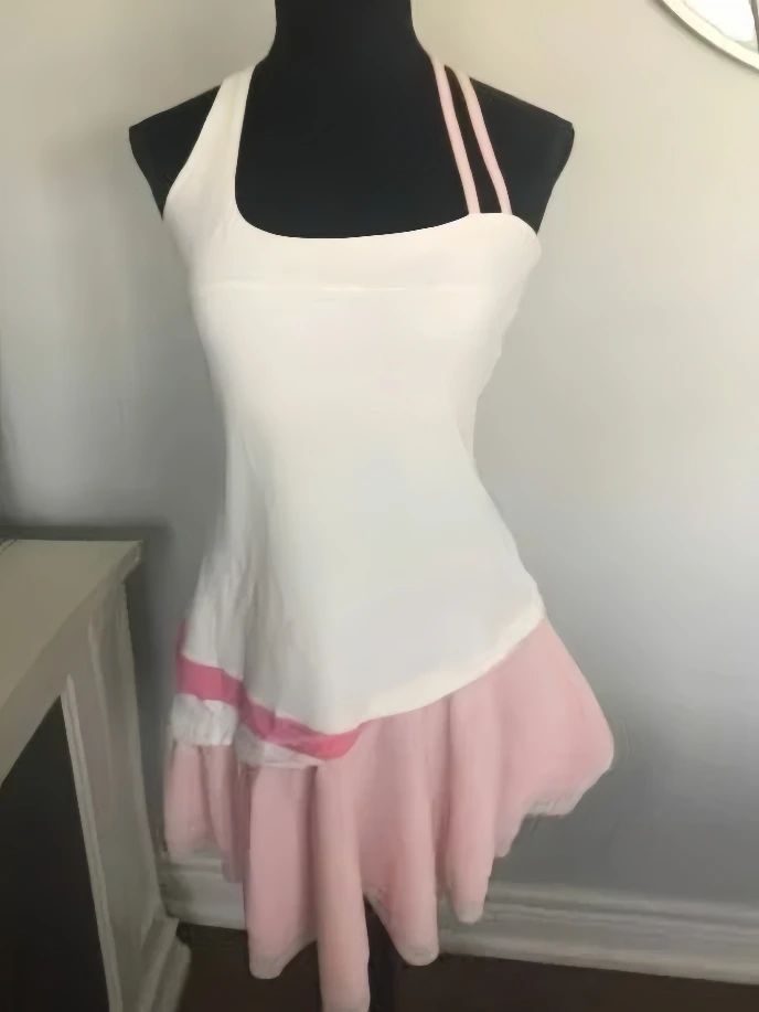 Y2K style Lululemon Tennis Dress Back Pleated Skirt