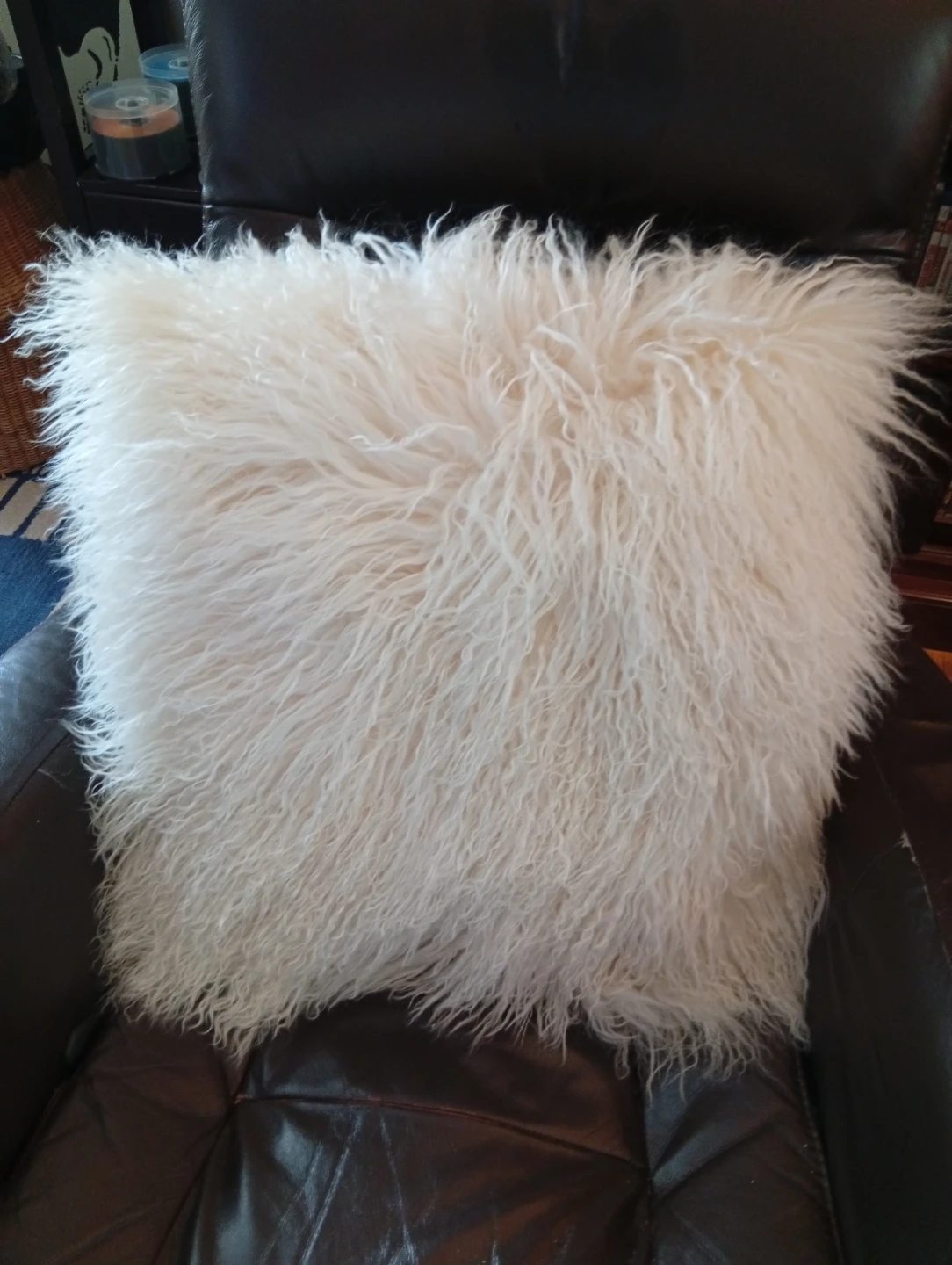 Cream real  Fur Throw Pillow Covers - Set of 2 - photo 2