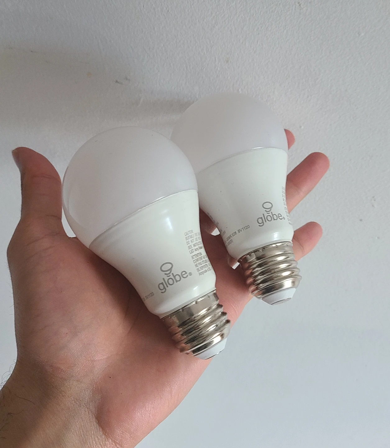 Globe Smart Bulbs (4-Pack)