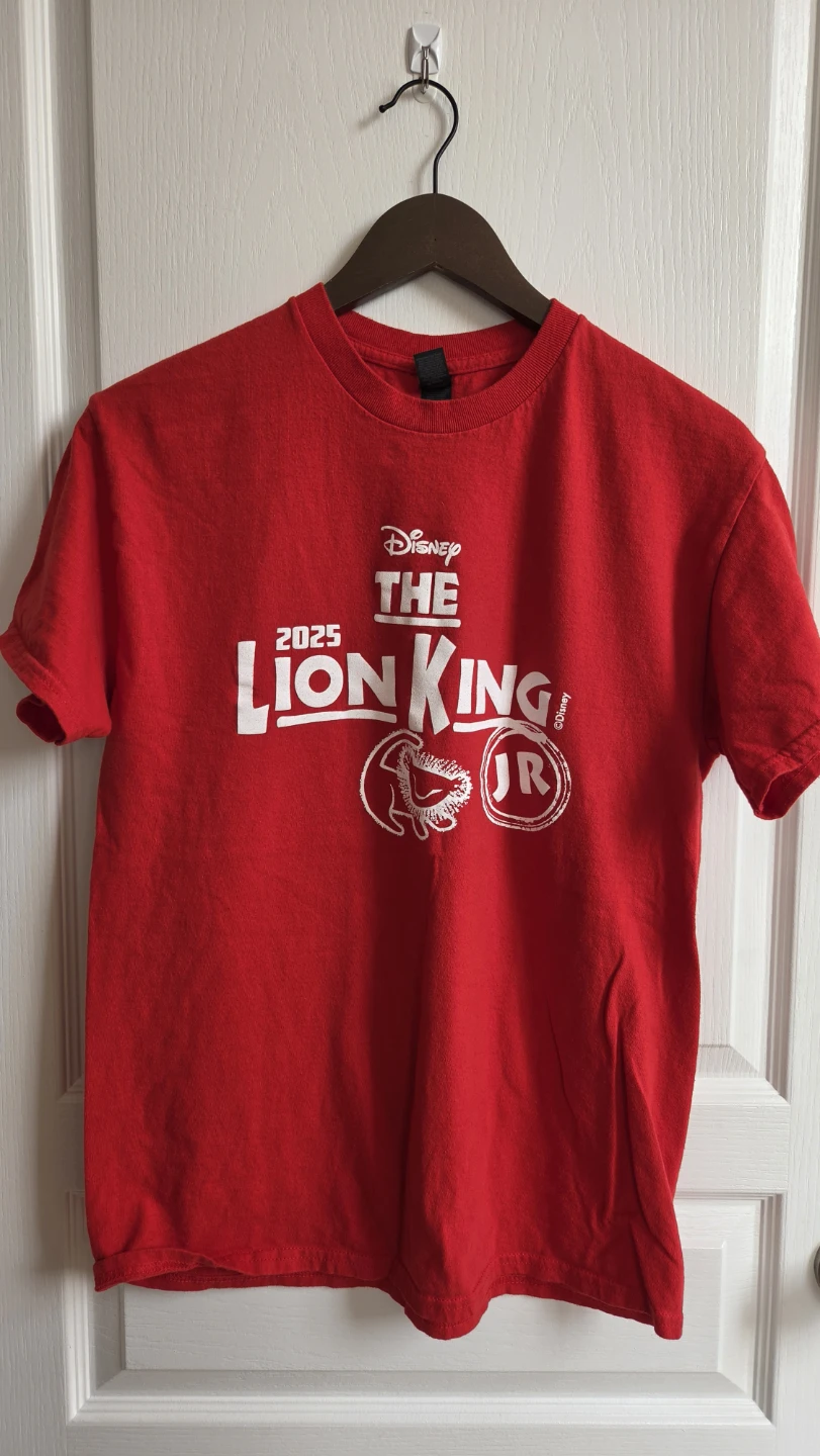 Disney The Lion King Jr. T-Shirt - Red - Size M