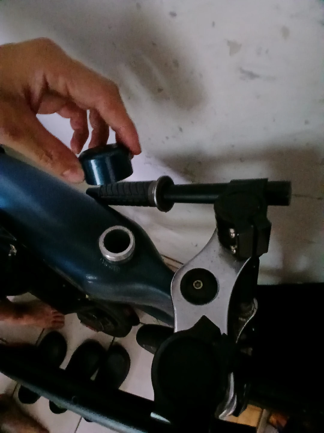 Factory Gas Tank Frame Combo (w/ Maxxis Hookworm Wheels & Bars) - photo 3