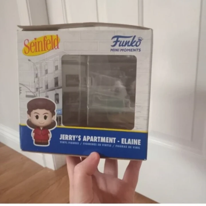Funko  Seinfeld Jerry's Apartment Elaine Figure - photo 2