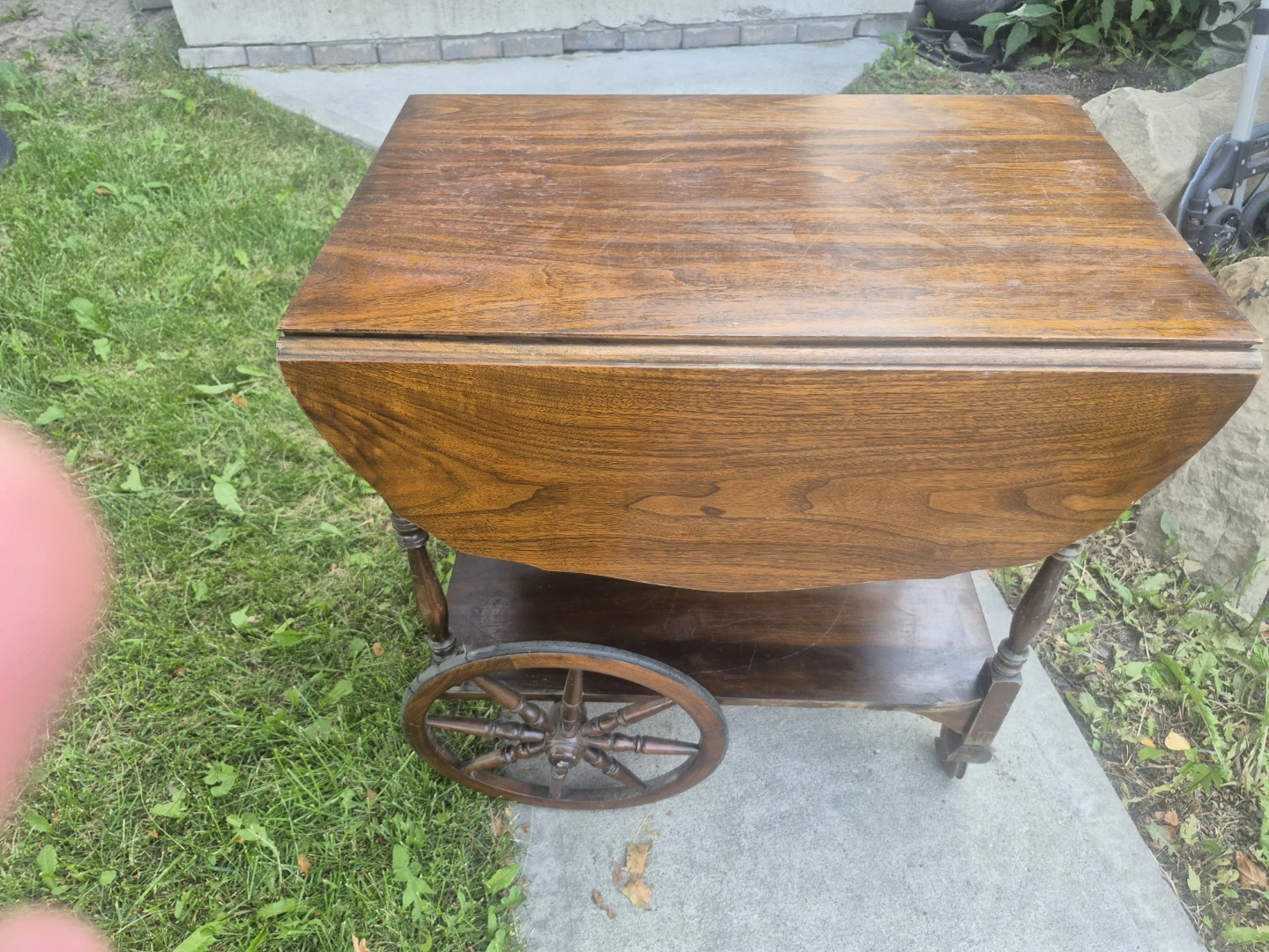 Vintage Wooden Tea Cart with Wheels - photo 2