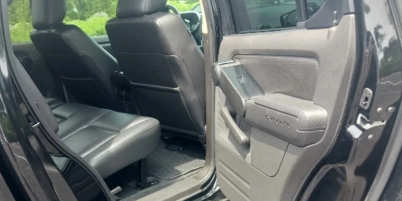 Explorer sport trac - photo 5