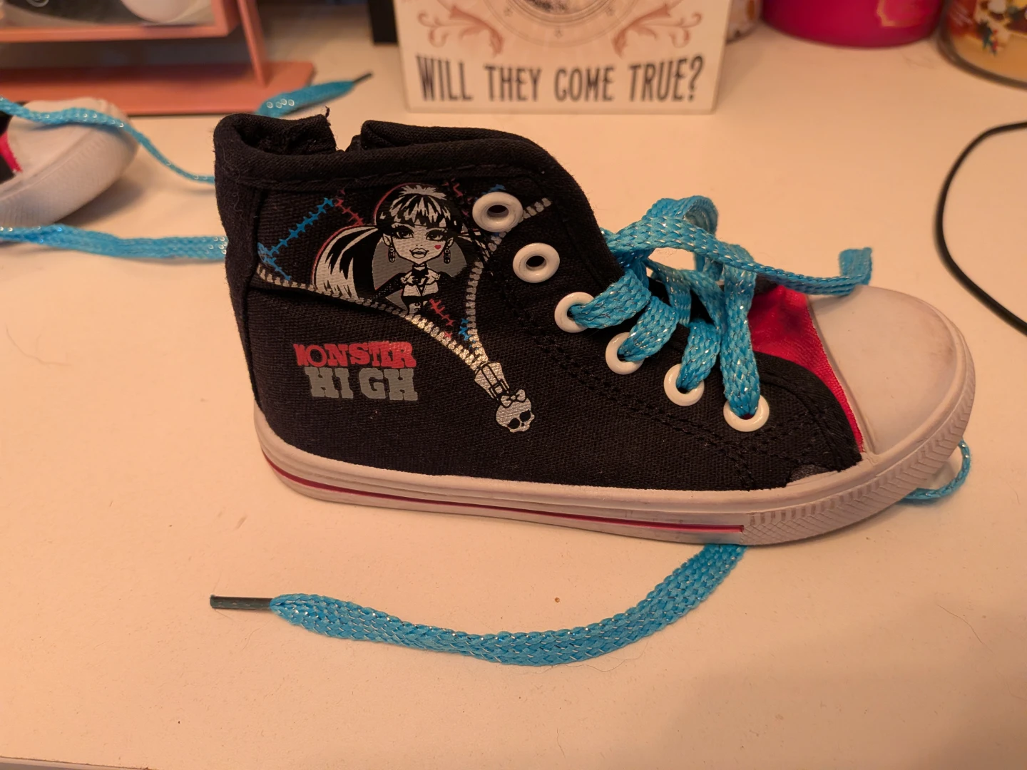 Monster High Kids High-Top Shoes - photo 5