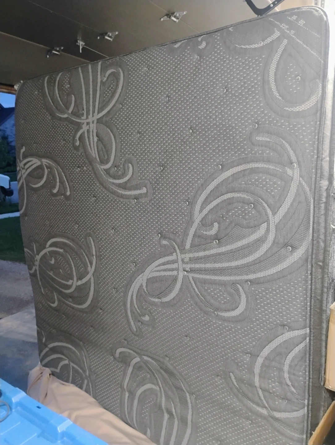 Beautyrest World Class Mattress - photo 2