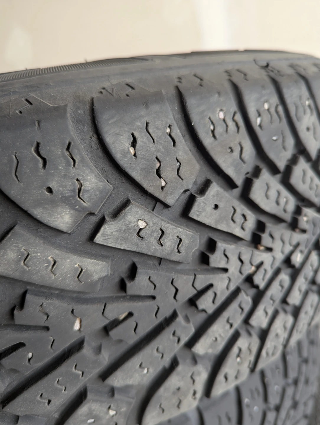 Winter Tires 225/65R17 on Steel Rims - Set of 4 (6/7mm T - photo 2