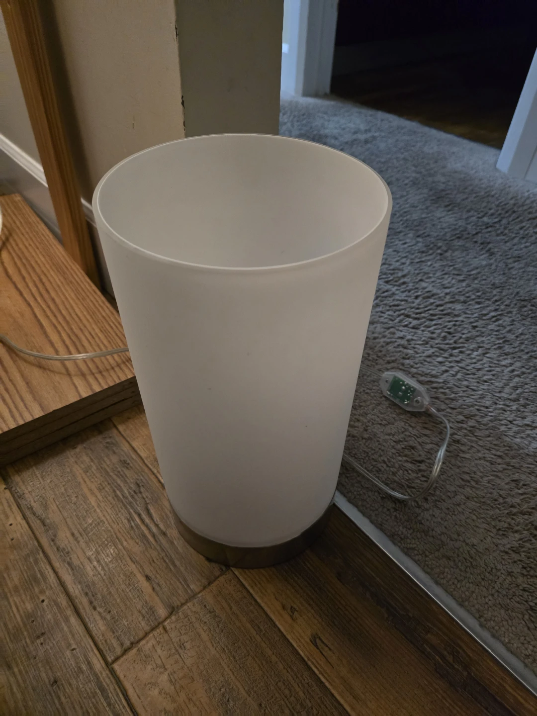 Desk lamp