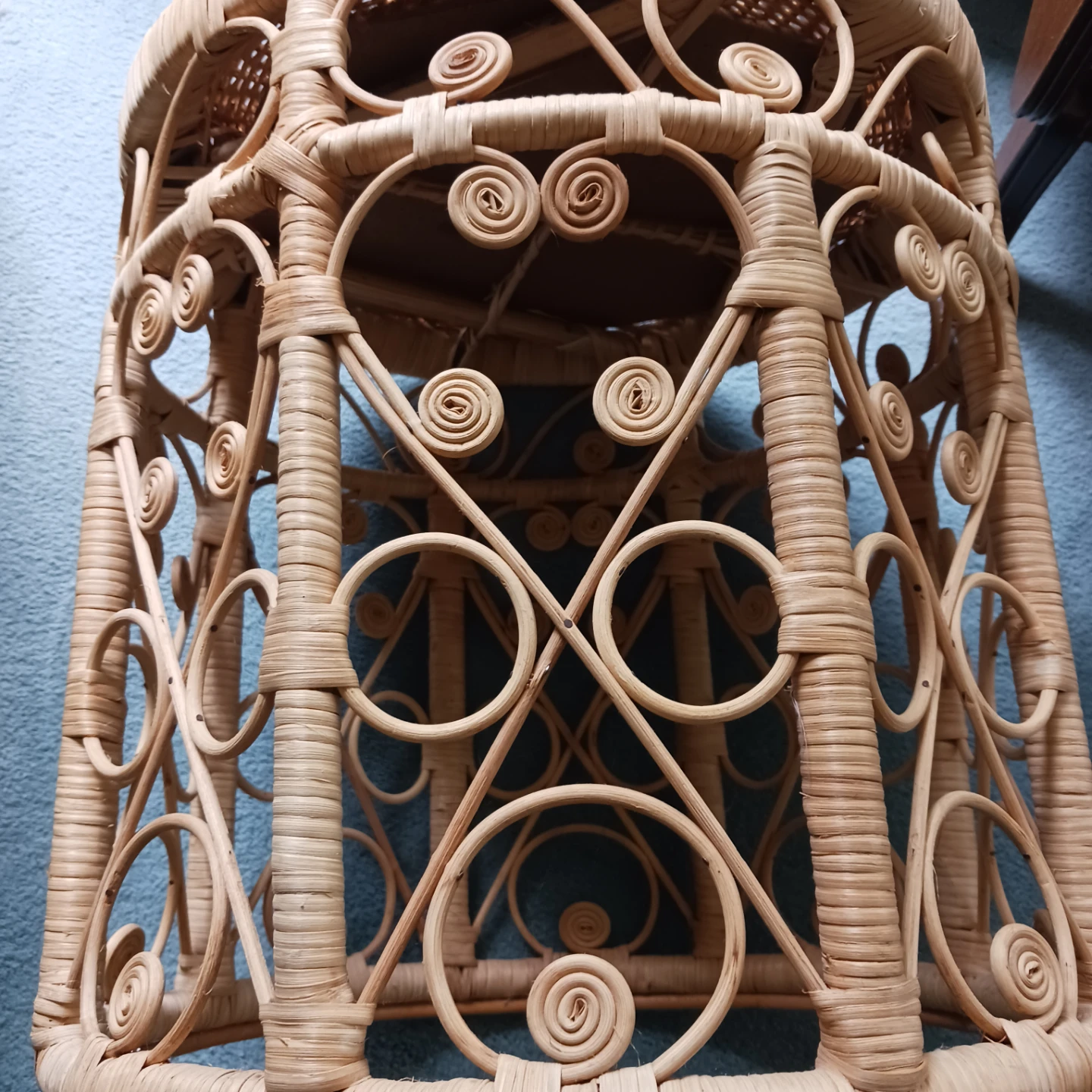 Wicker Side Table - photo 5
