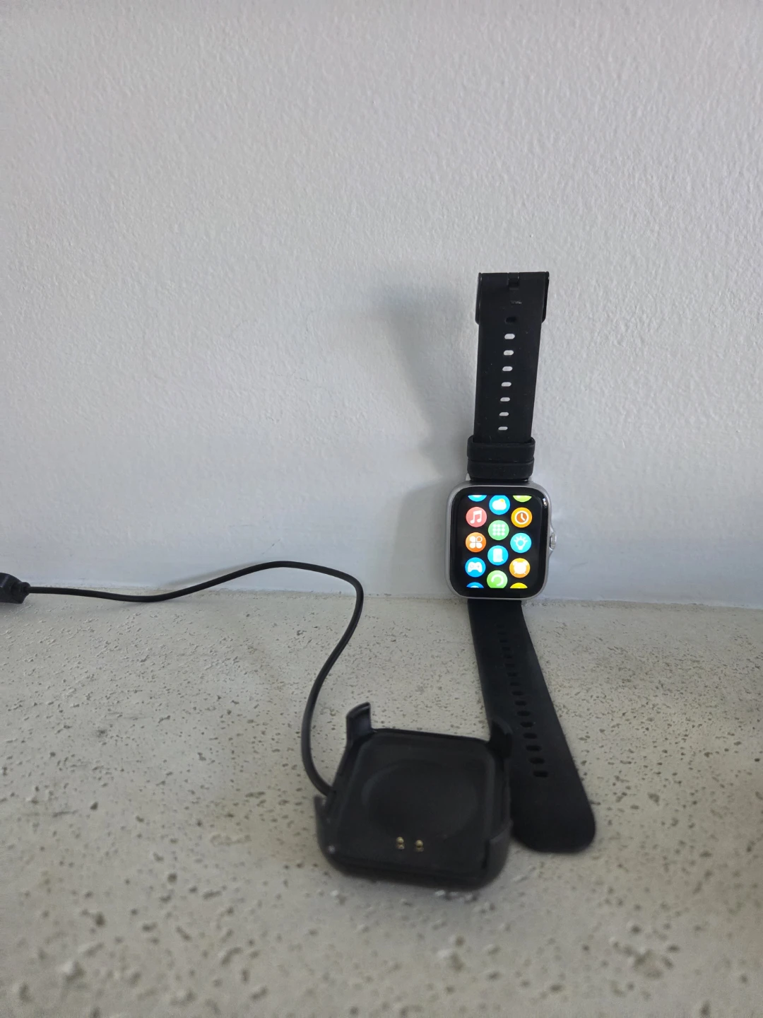 Smartwatch with Charger
