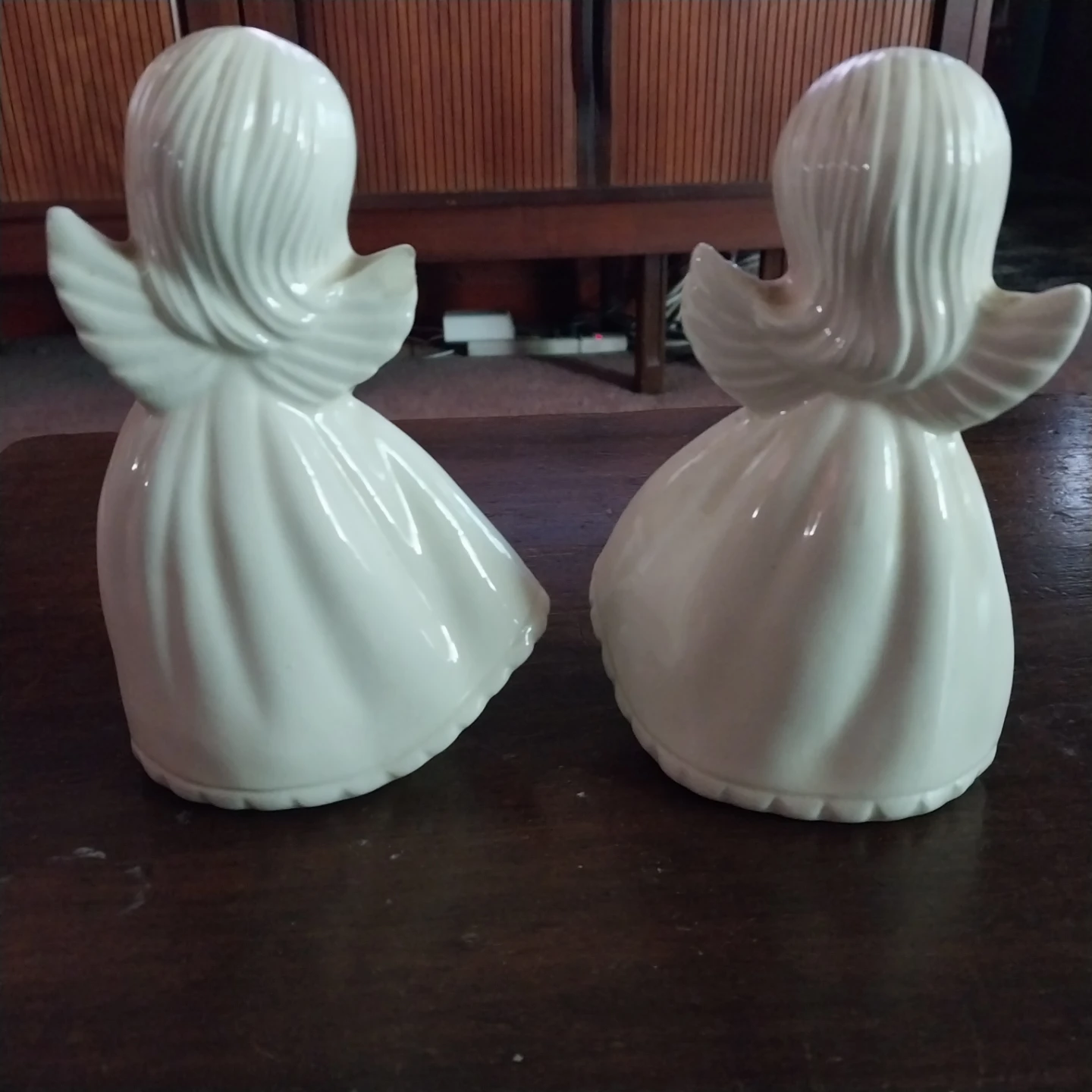 By Gloria White Ceramic Angel Figurine Set - photo 2