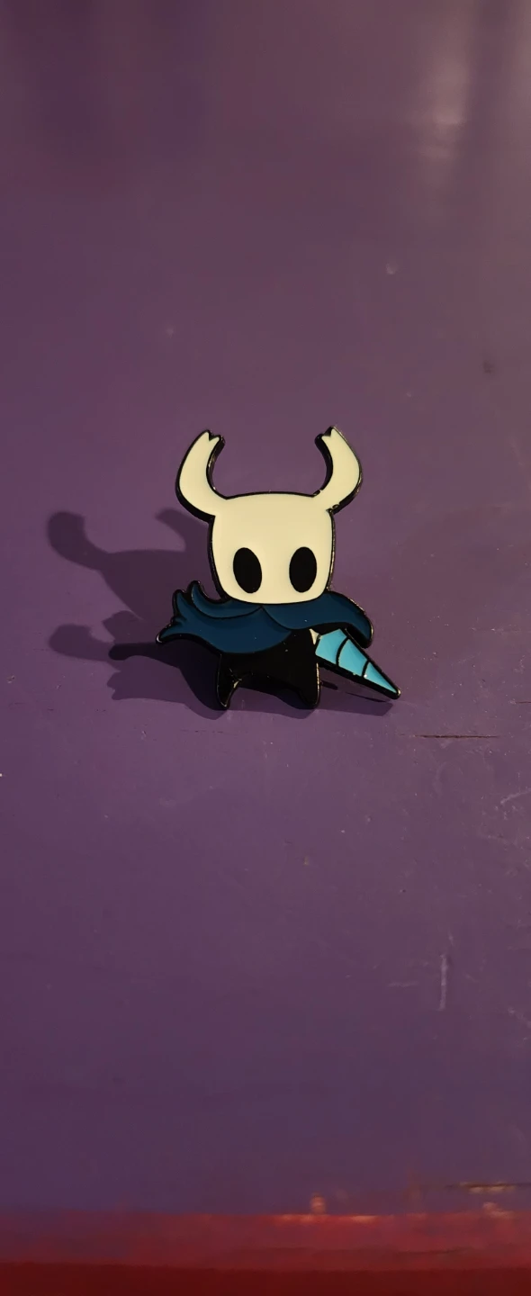 Hollow Knight Enamel Pin