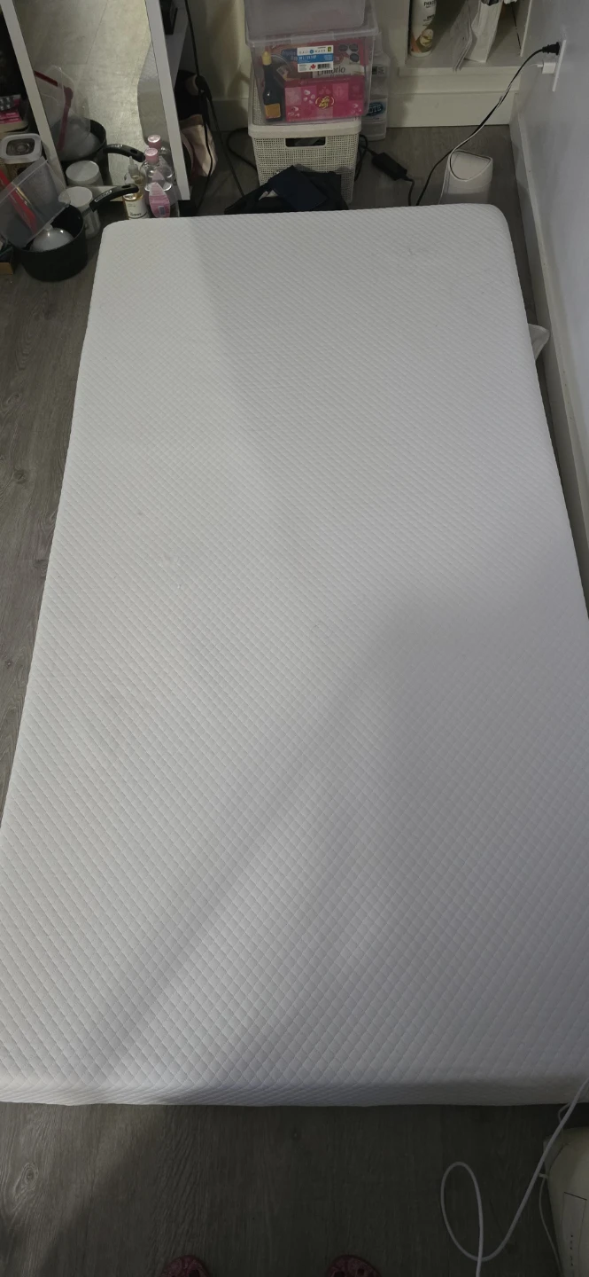 White Mattress - photo 2