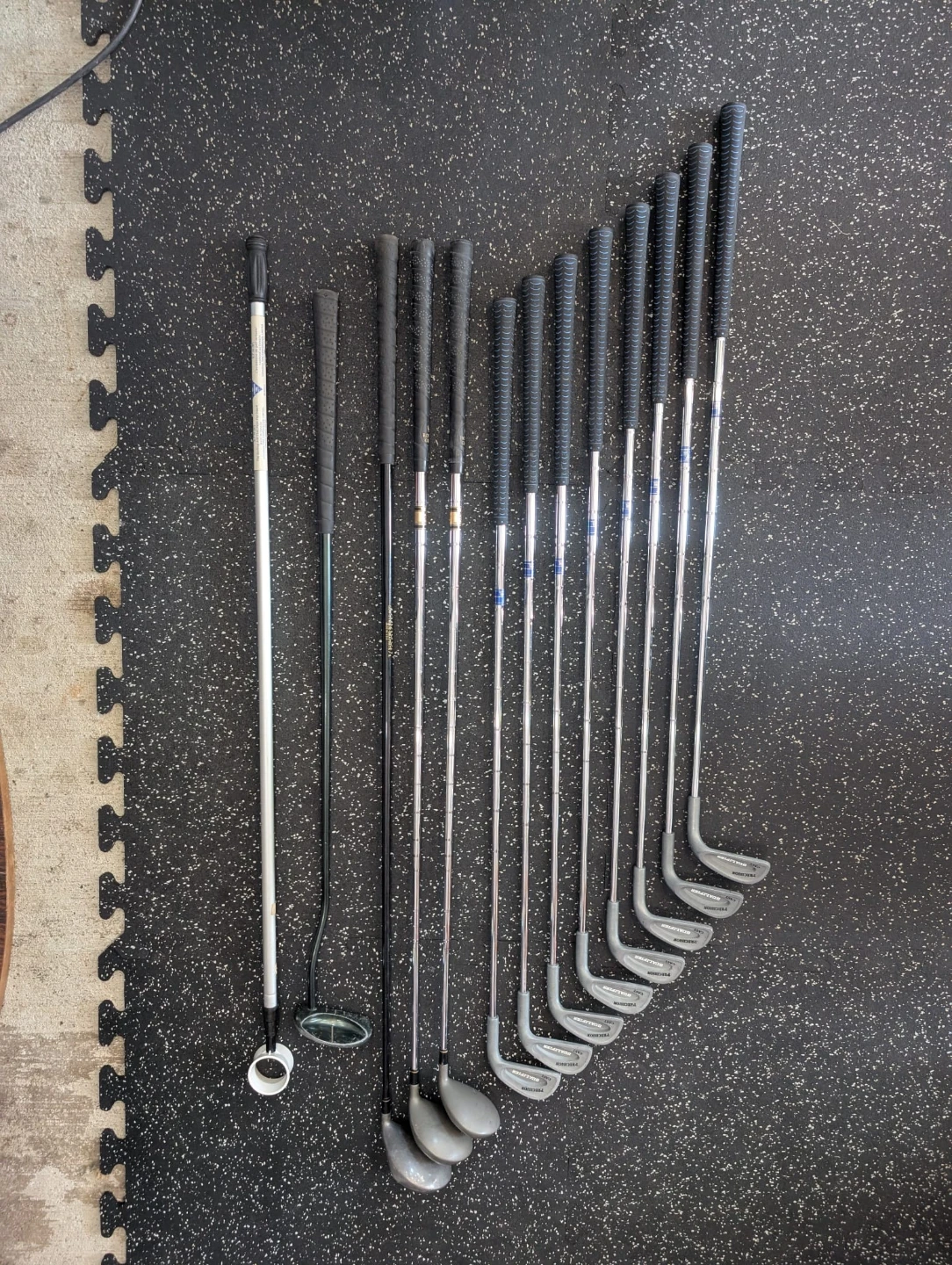 Men's Golf Clubs, irons, drivers and bag - right handed - photo 3