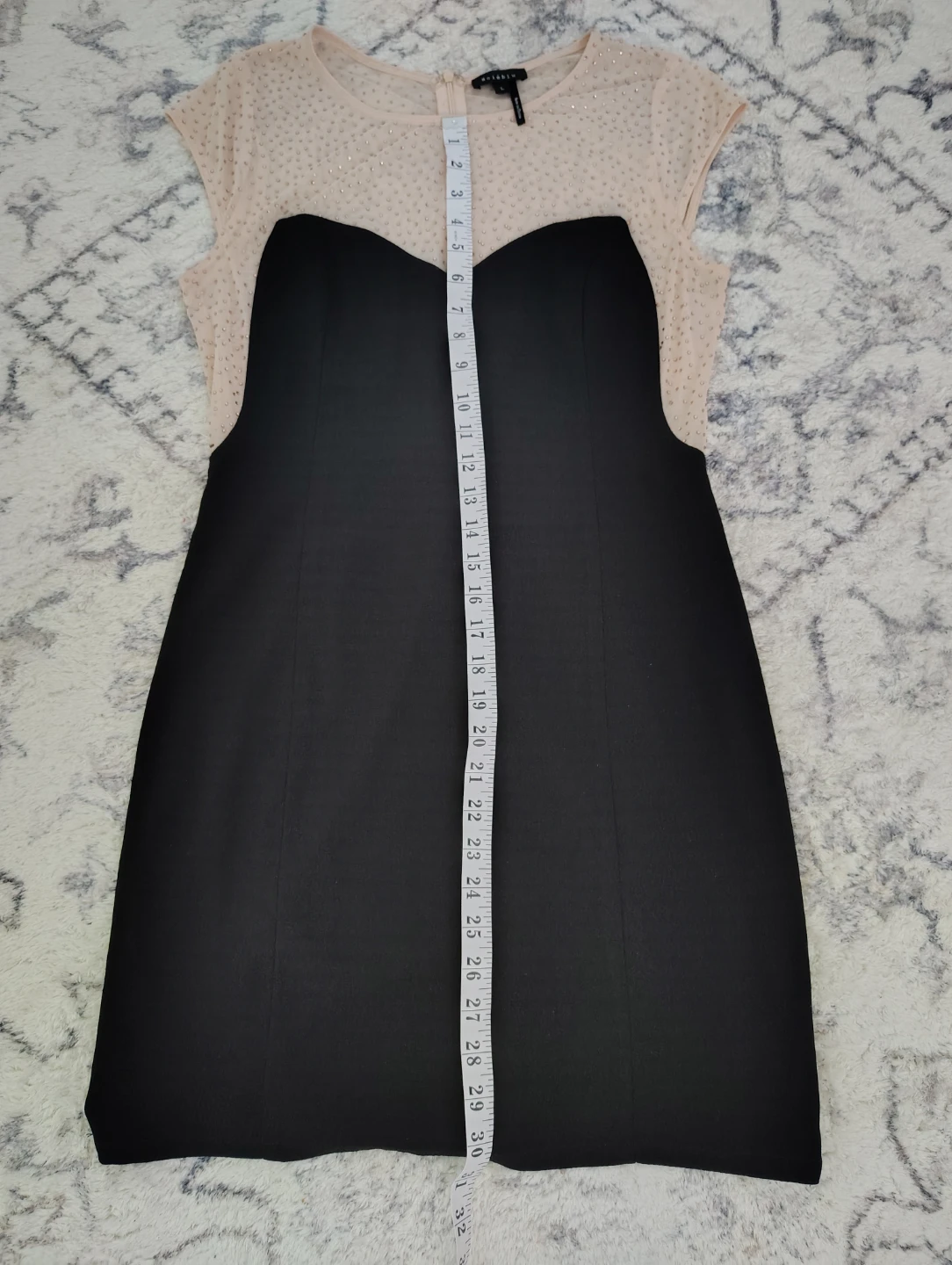 Beautiful Women's Dress – Size L - photo 5