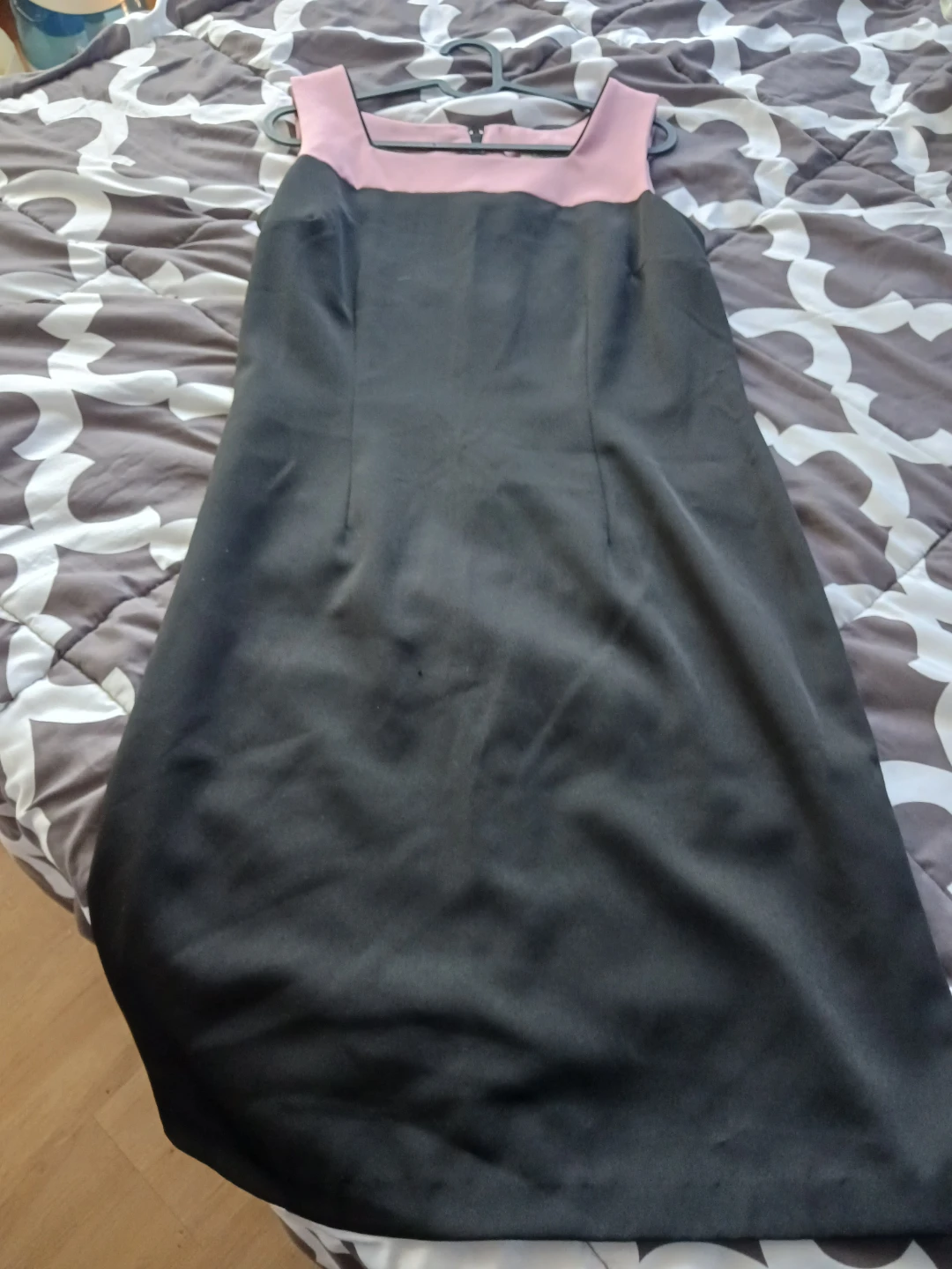 Jessica Petites Black Dress with Pink Trim - photo 2