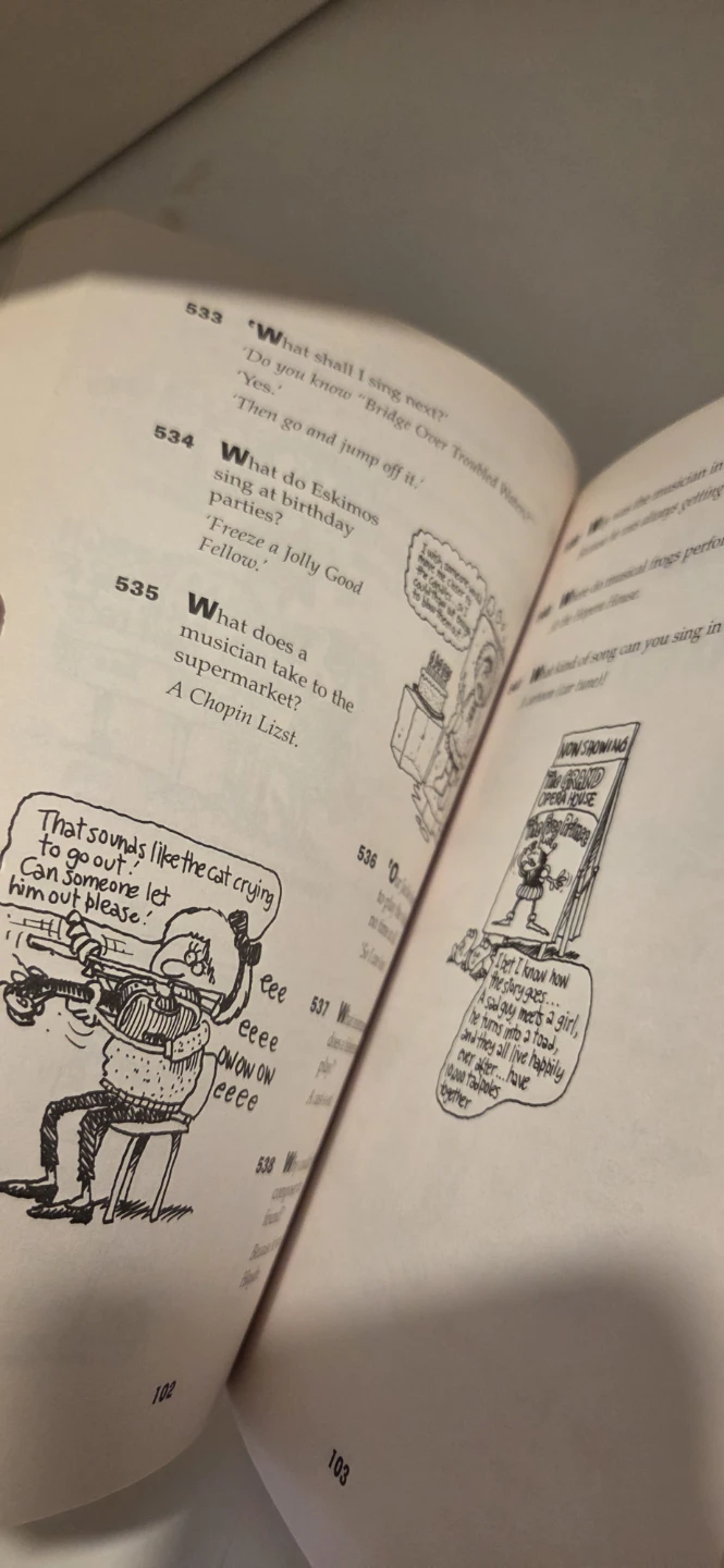 1001 Cool School Yard Jokes Book - photo 3