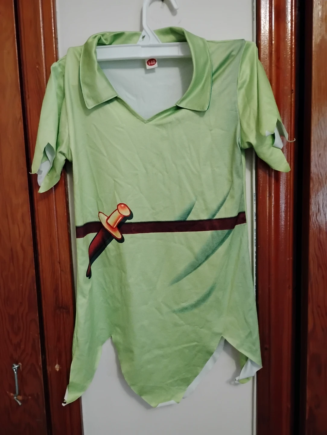 Kids Peter Pan Costume Set for 9 to 10 year old boys.