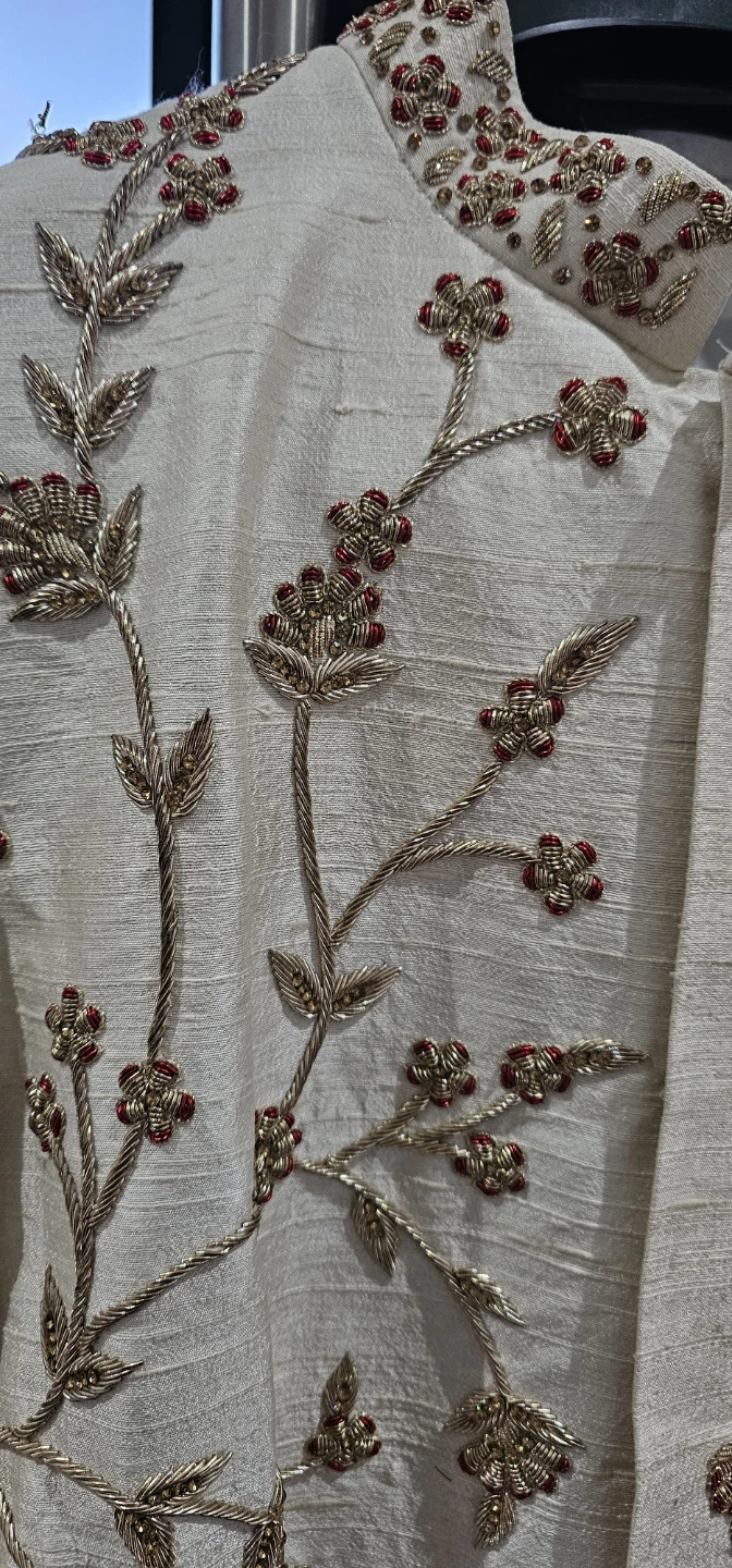 Brand New-Men's Embroidered Sherwani with Red Scarf - photo 2