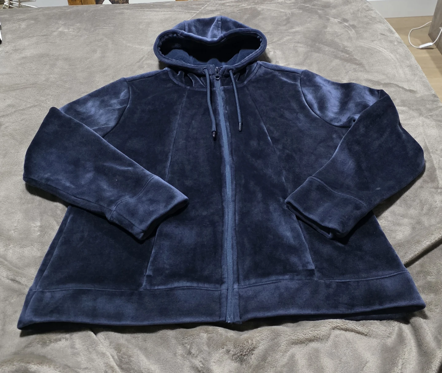 Ladies navy blue plush velour zip up hooded sweater