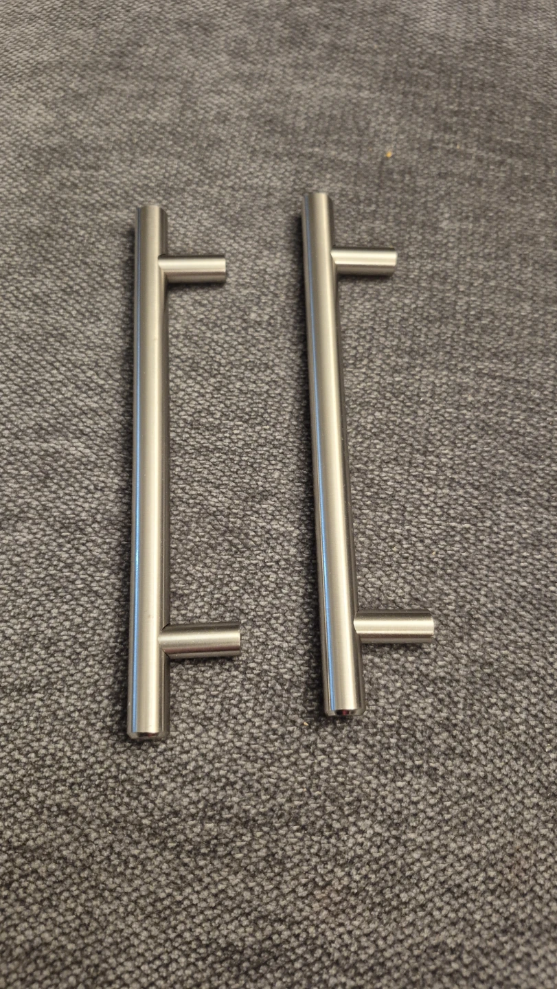 2 Cabinet Handles – Brushed Nickel