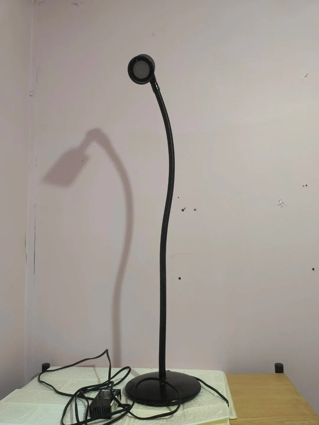 Flexible Desk Lamp with Extra Bulbs - photo 2
