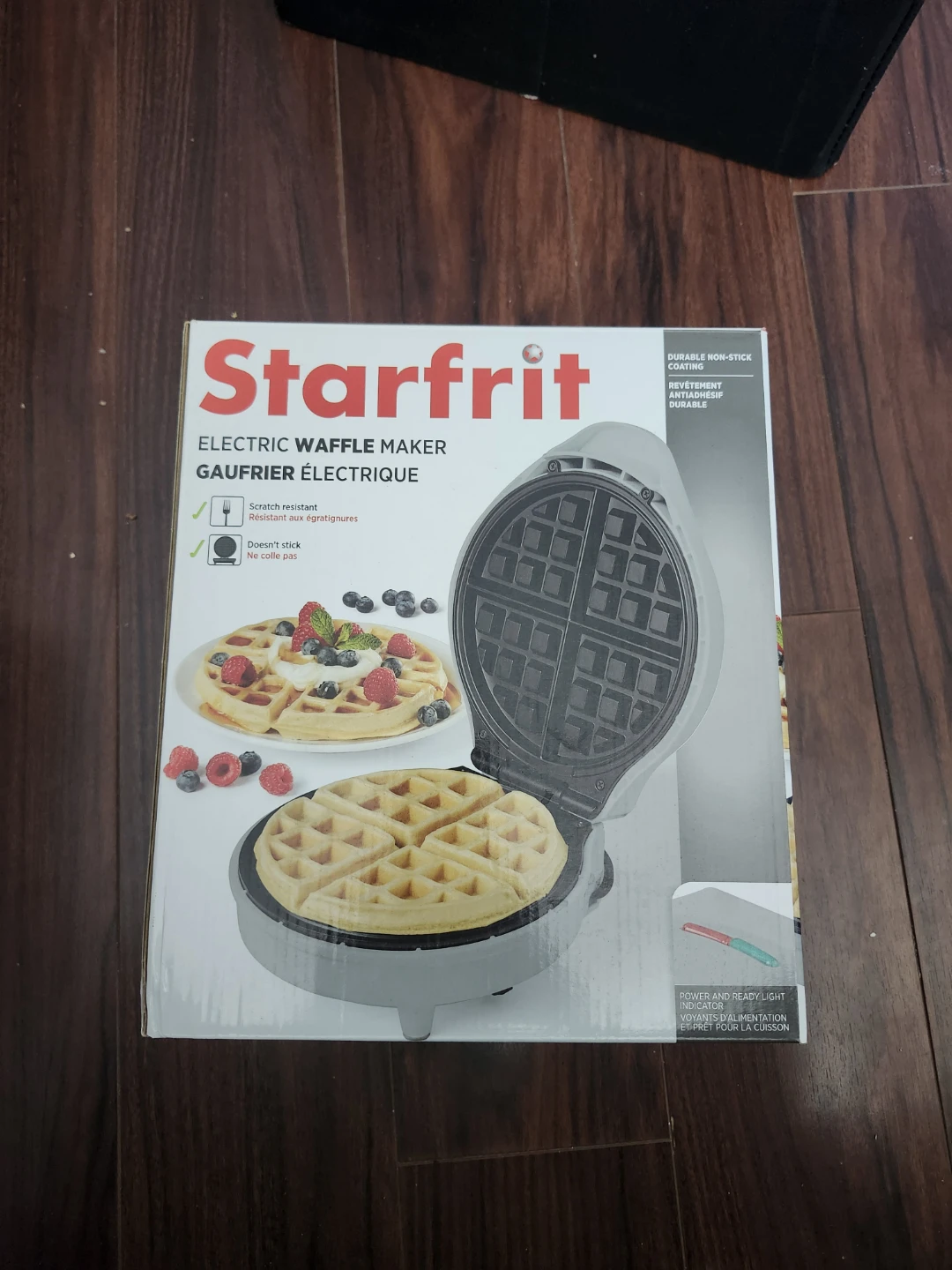 Starfrit Electric Waffle Maker