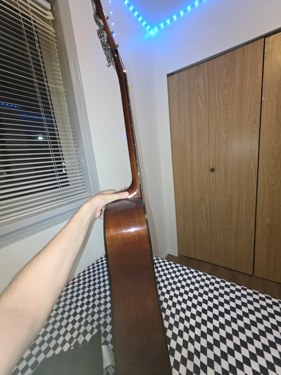 Guitar - photo 4
