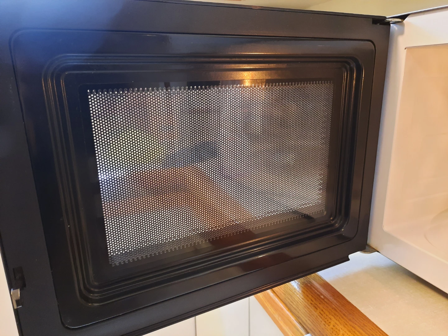 Beaumark Microwave - photo 5